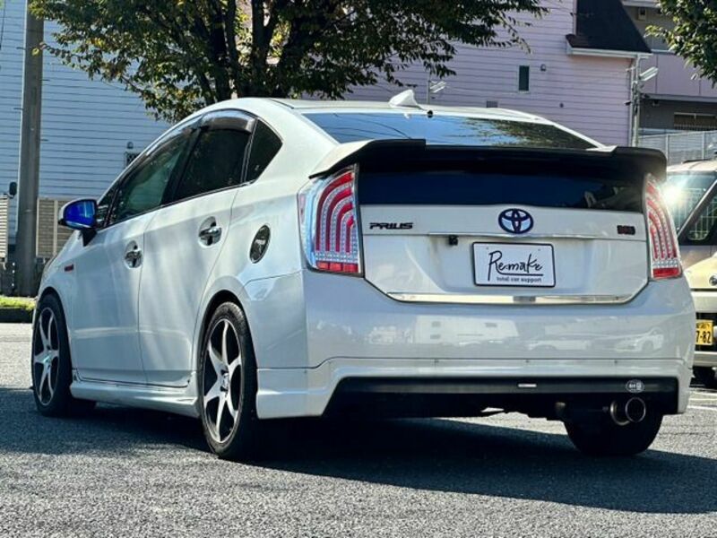 PRIUS-5