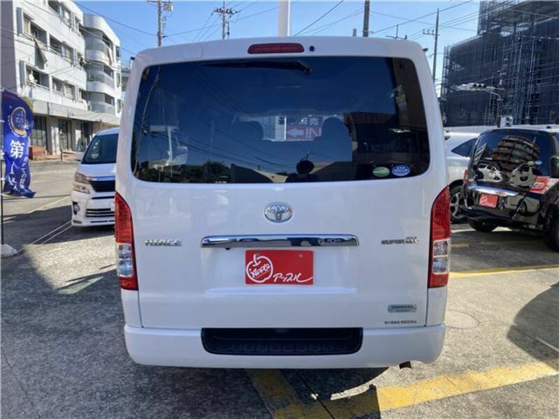 HIACE VAN-7