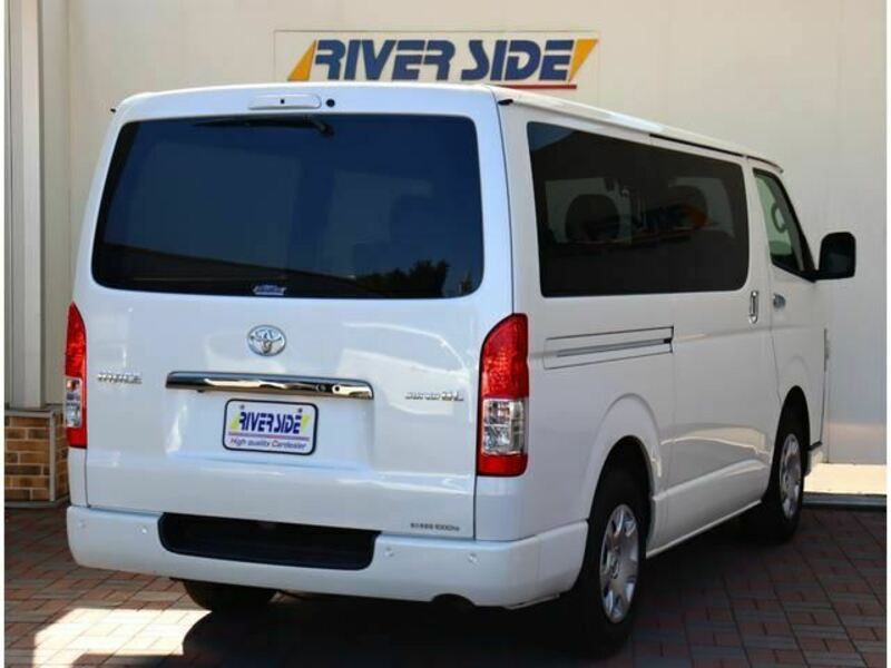 HIACE VAN-2