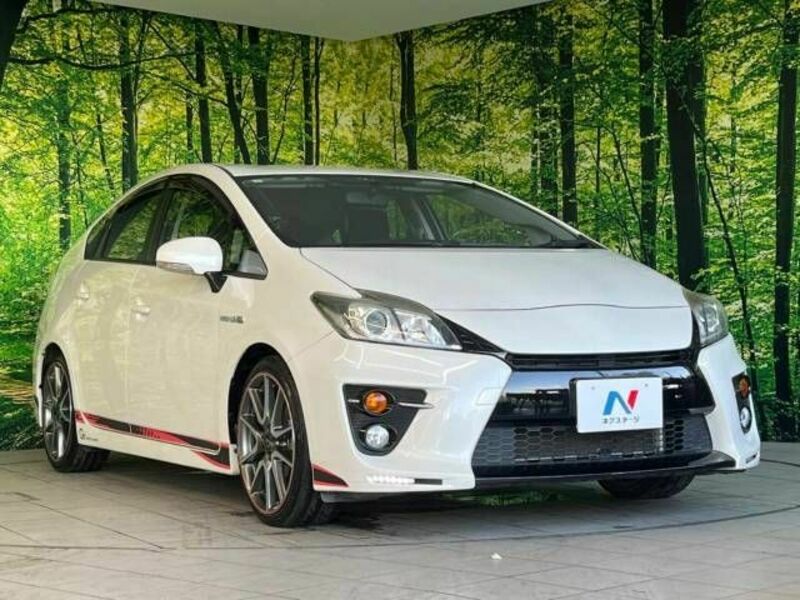 PRIUS-16