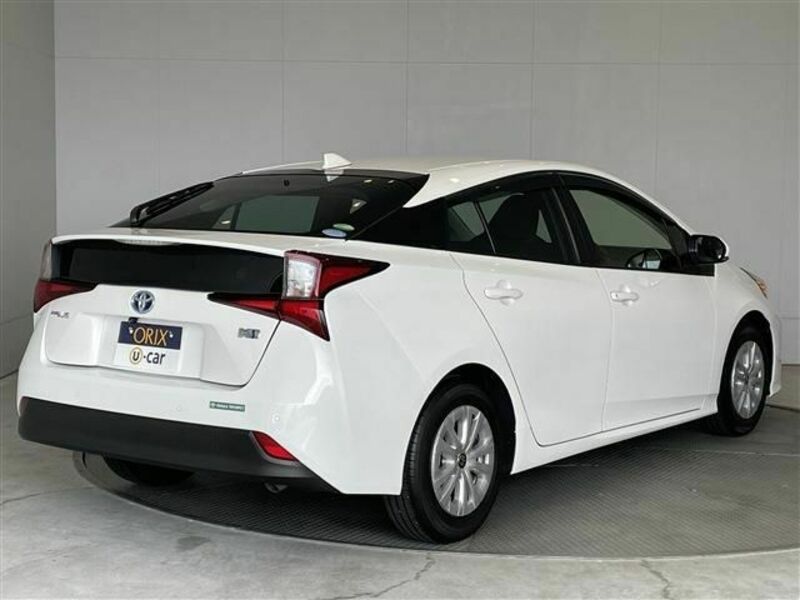 PRIUS-1