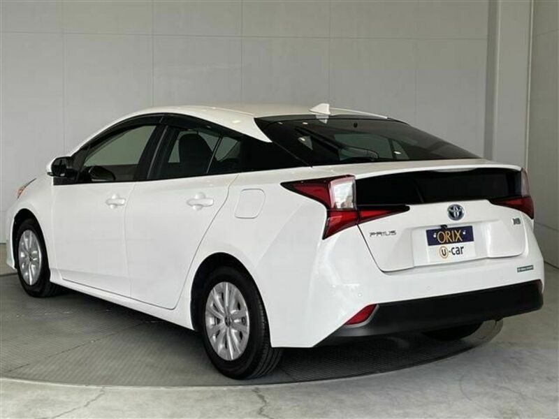 PRIUS-15