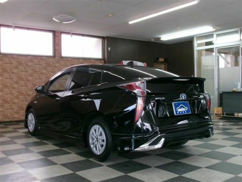 PRIUS-1