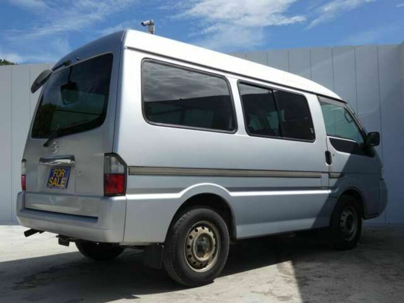 BONGO VAN-7