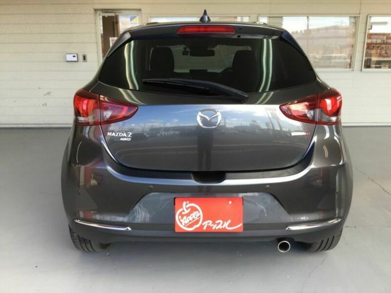 MAZDA2-5