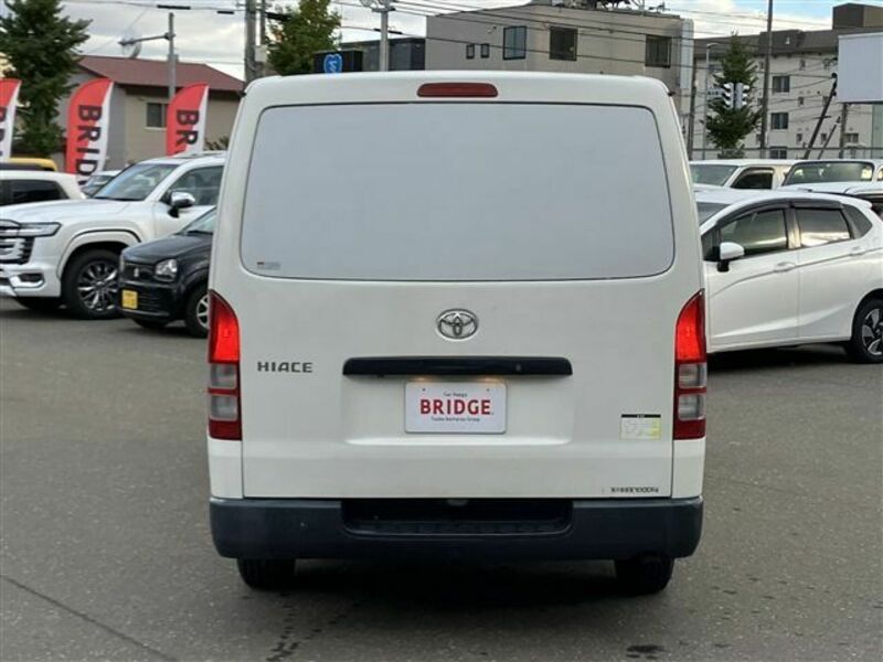 HIACE-4