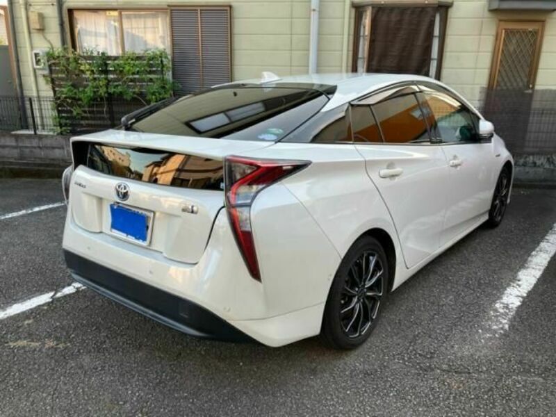 PRIUS-2