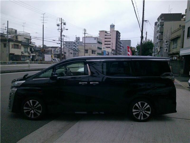 VELLFIRE-7