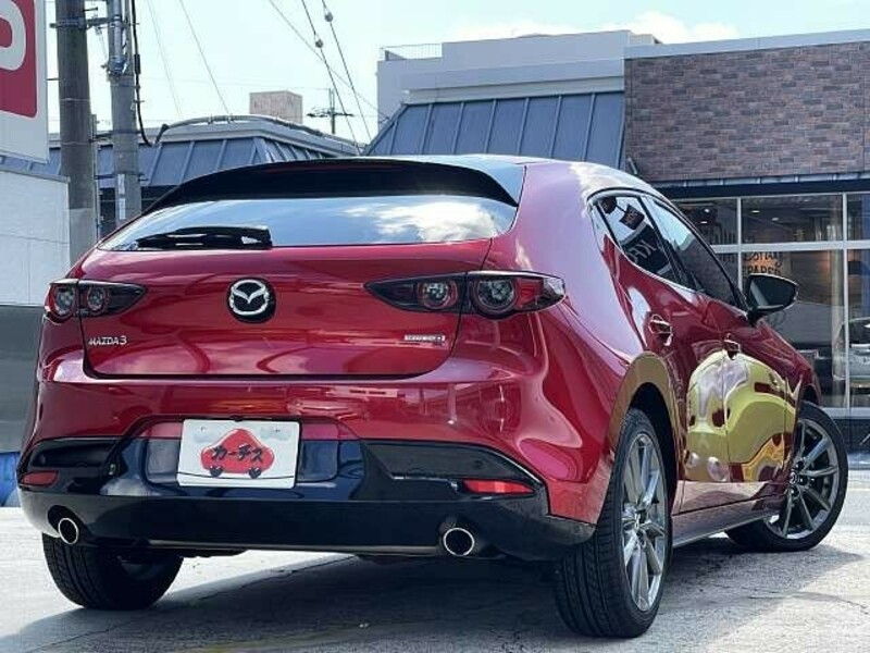 MAZDA3