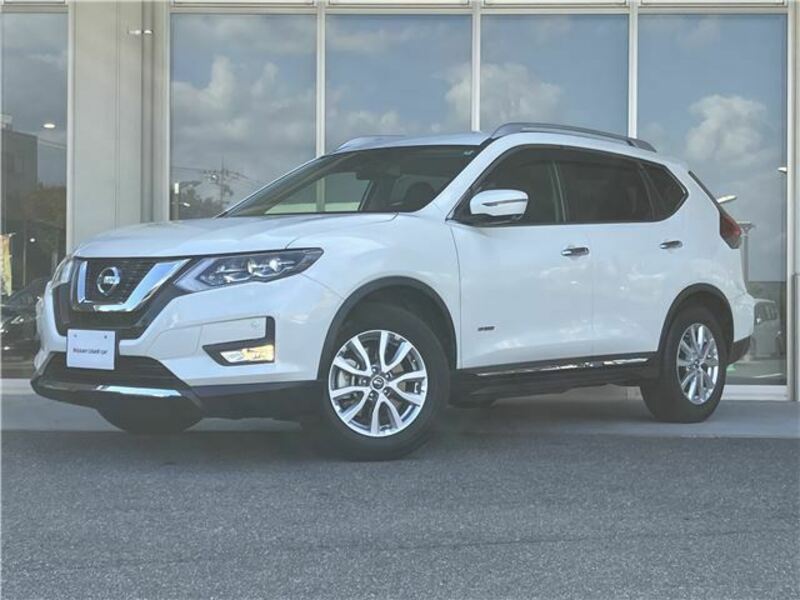 X-TRAIL