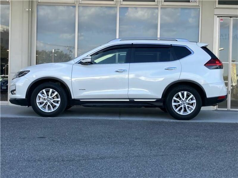 X-TRAIL-26