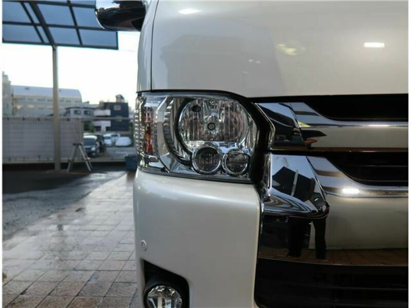 HIACE-7