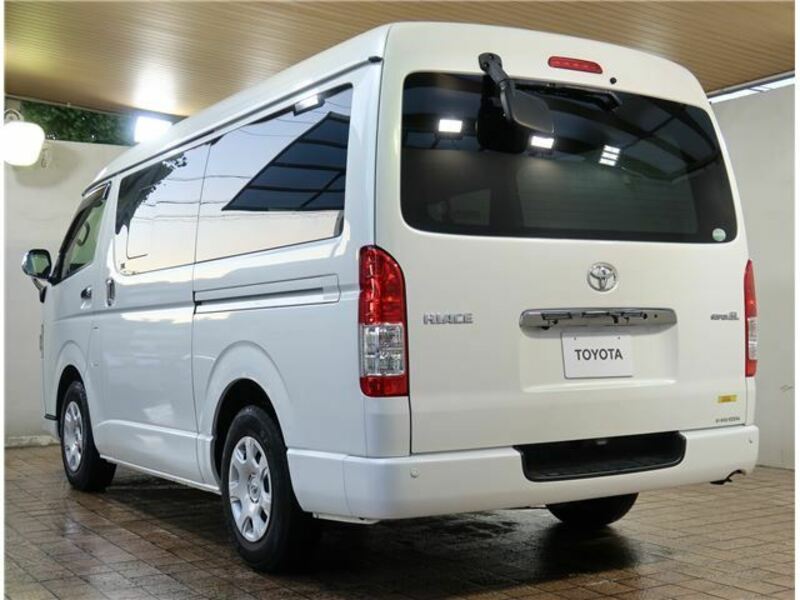 HIACE-15