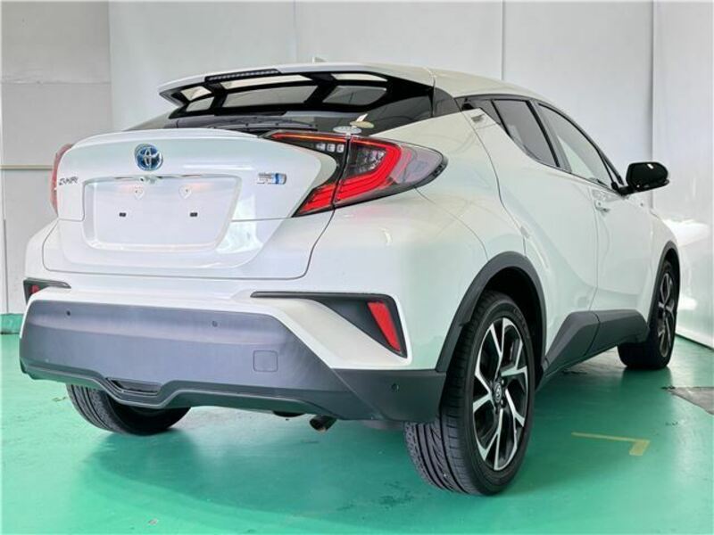 C-HR-6