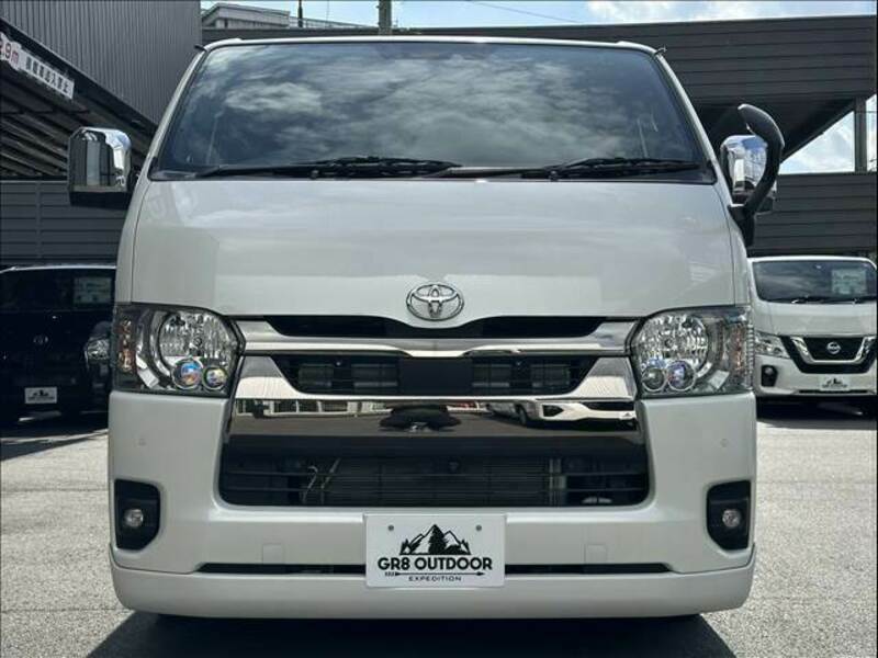 HIACE VAN-1