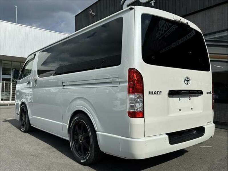 HIACE VAN-10