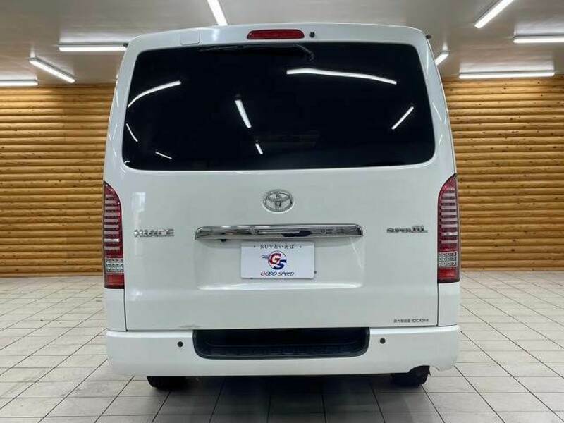 HIACE VAN-18