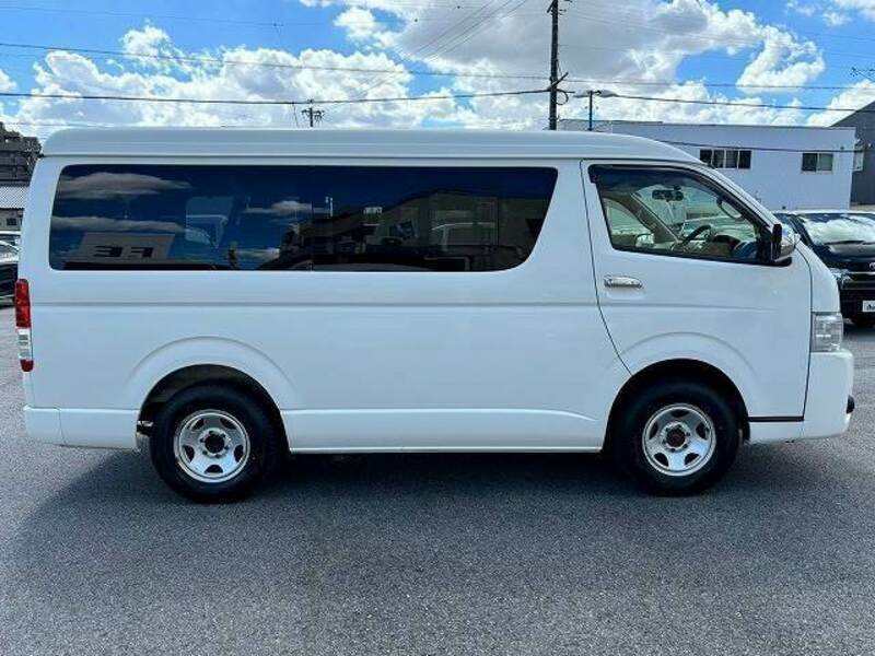 HIACE VAN-17