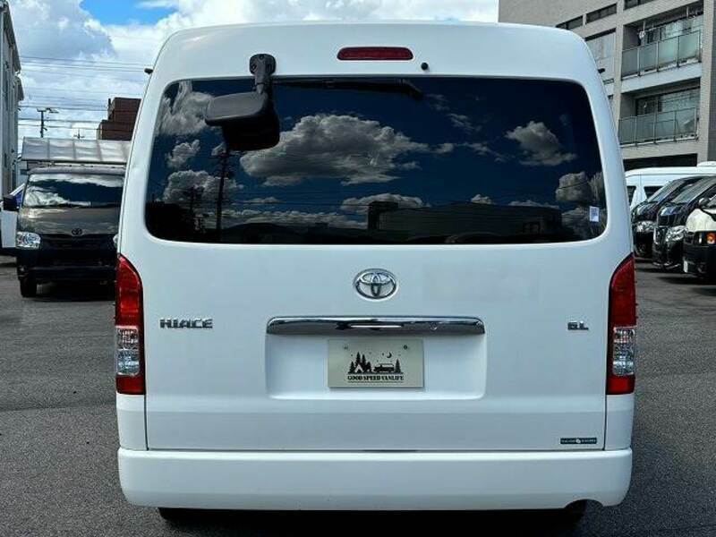 HIACE VAN-18