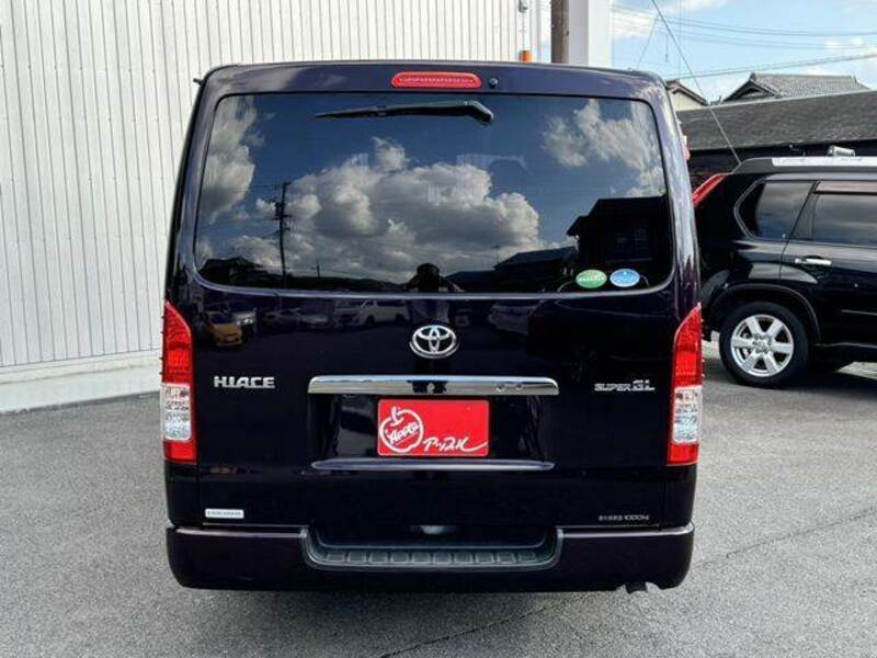 HIACE VAN-19