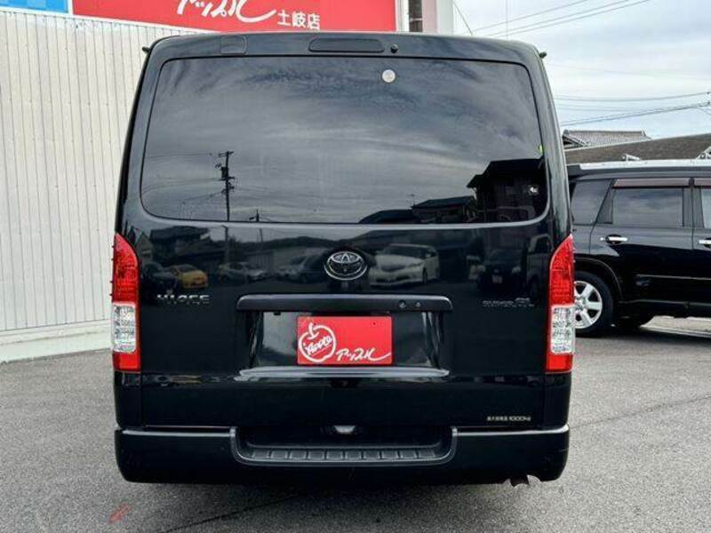 HIACE VAN-18