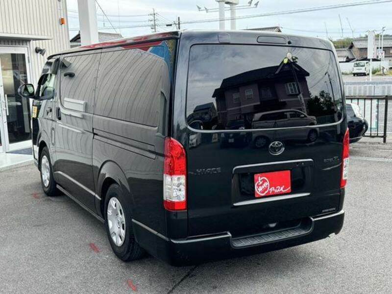 HIACE VAN-19