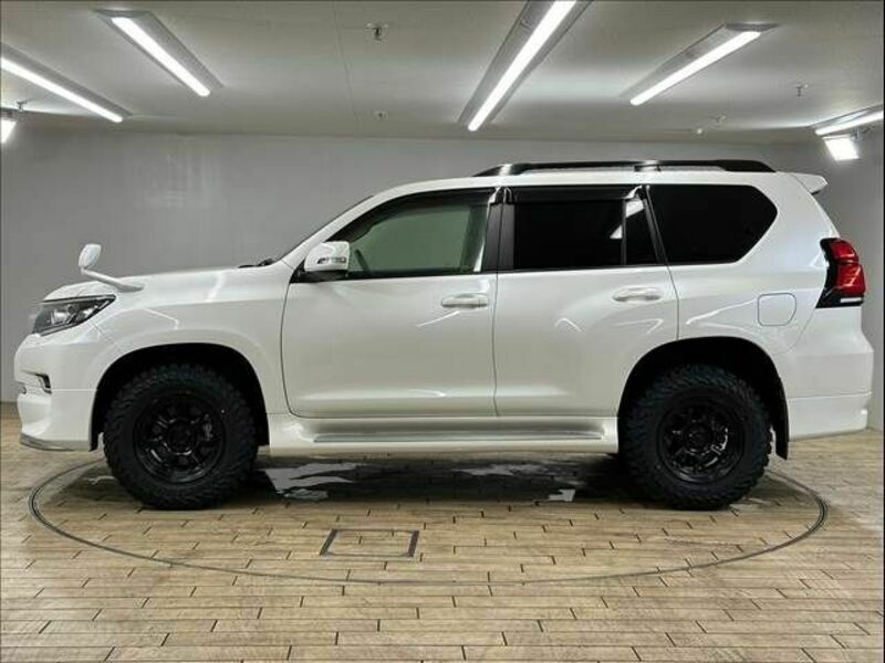 LAND CRUISER PRADO-13