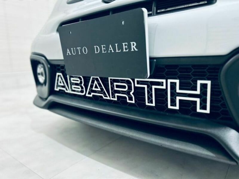 ABARTH 595-18