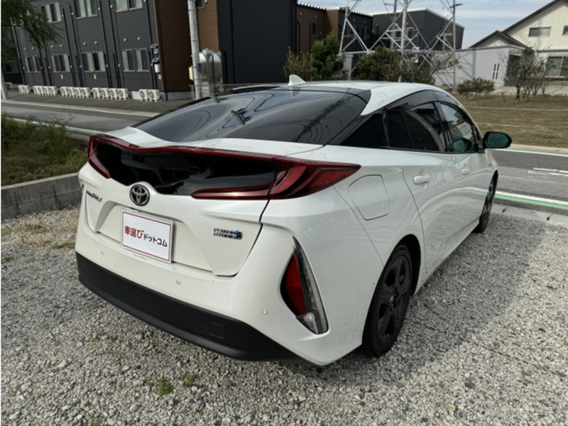 PRIUS PHV-8