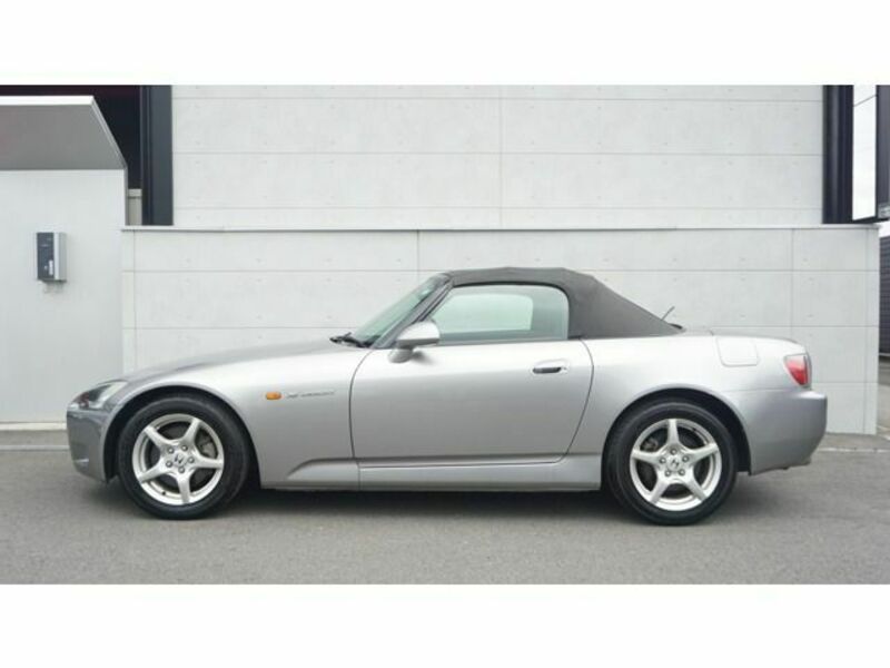 S2000