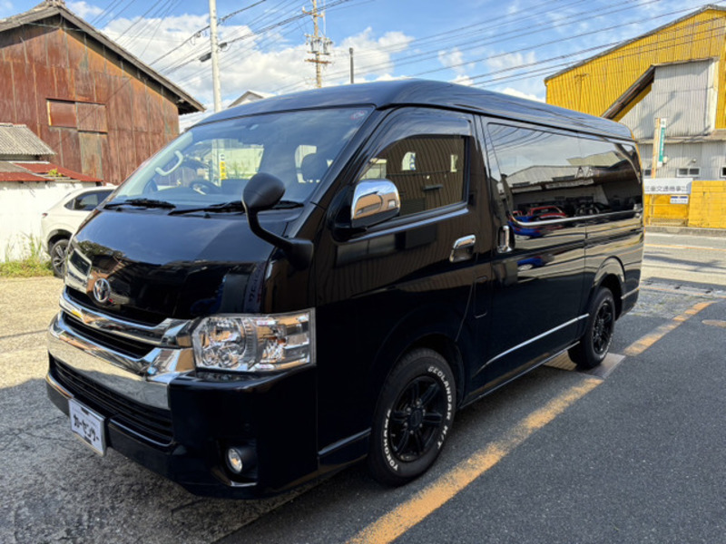 HIACE-7