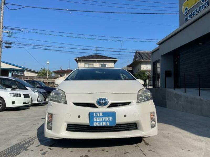 PRIUS-1