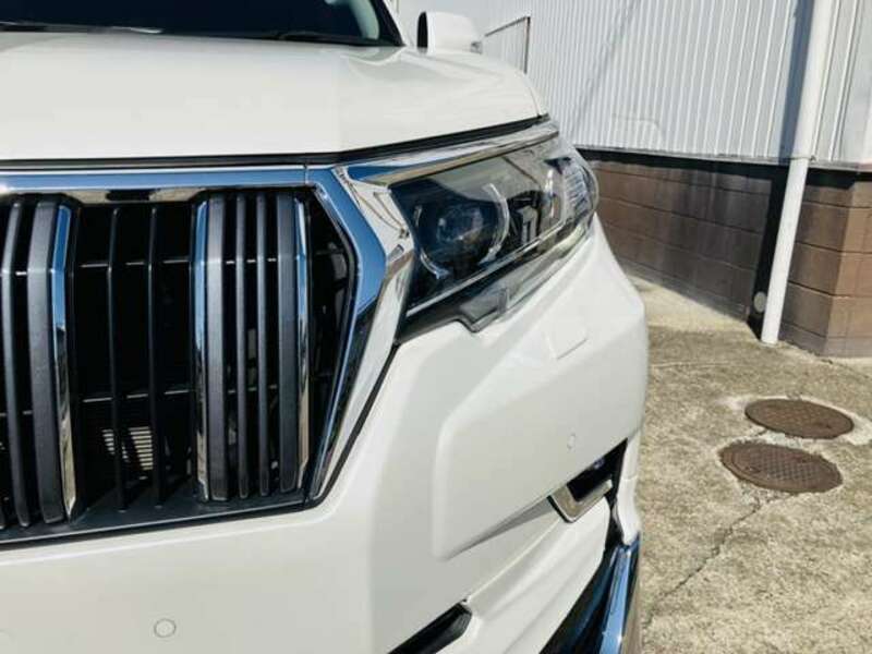 LAND CRUISER PRADO-3