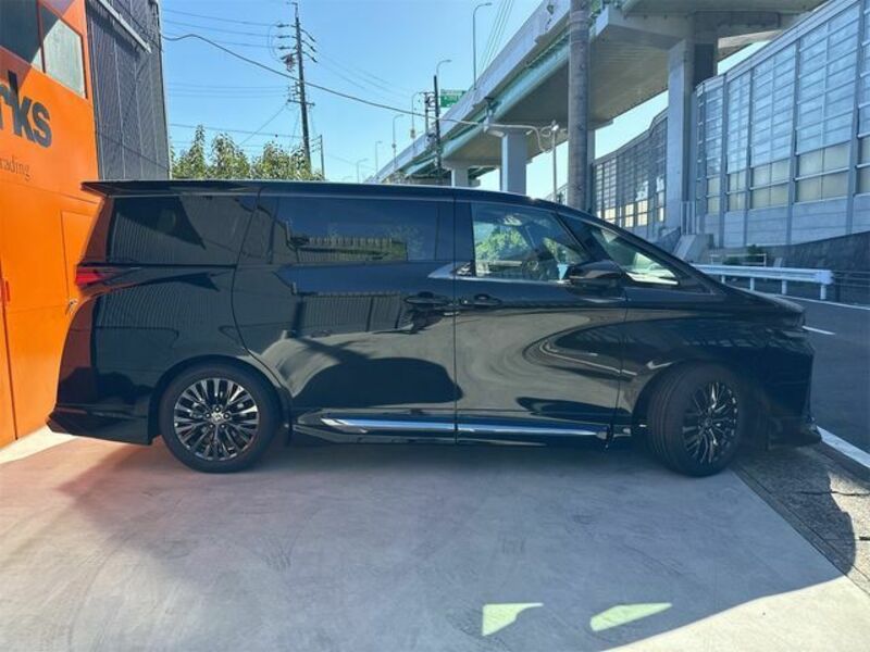 VELLFIRE-3