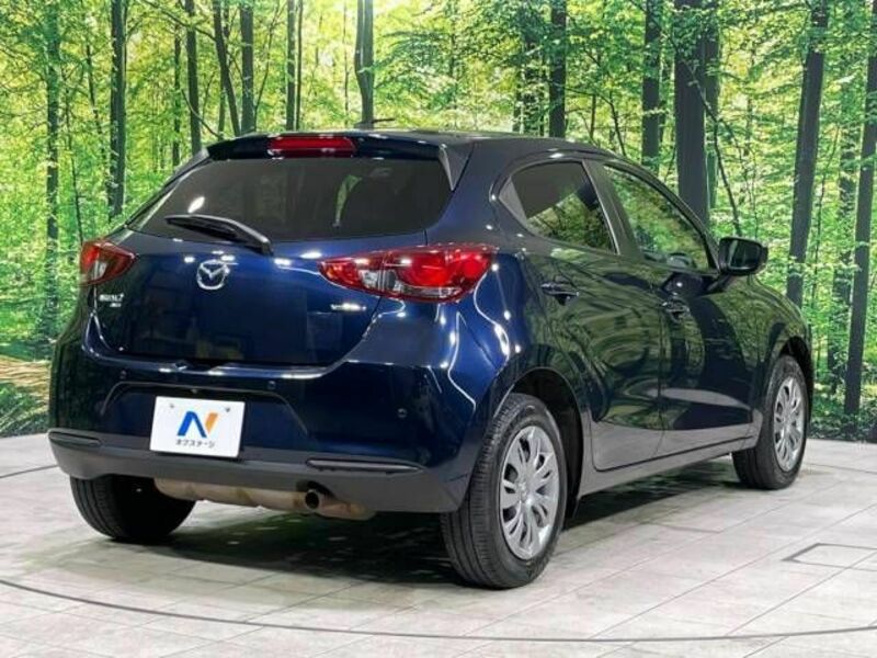 MAZDA2-17