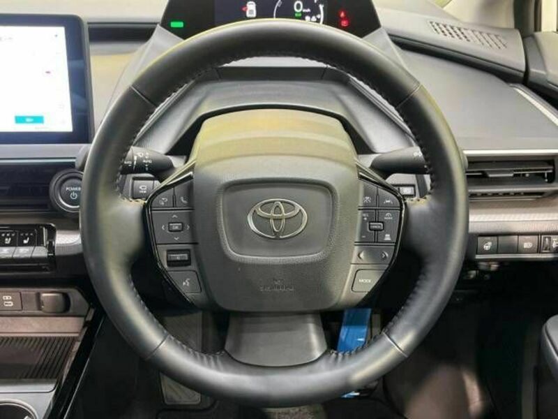 PRIUS-11