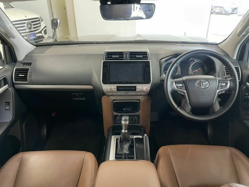 LAND CRUISER PRADO-13