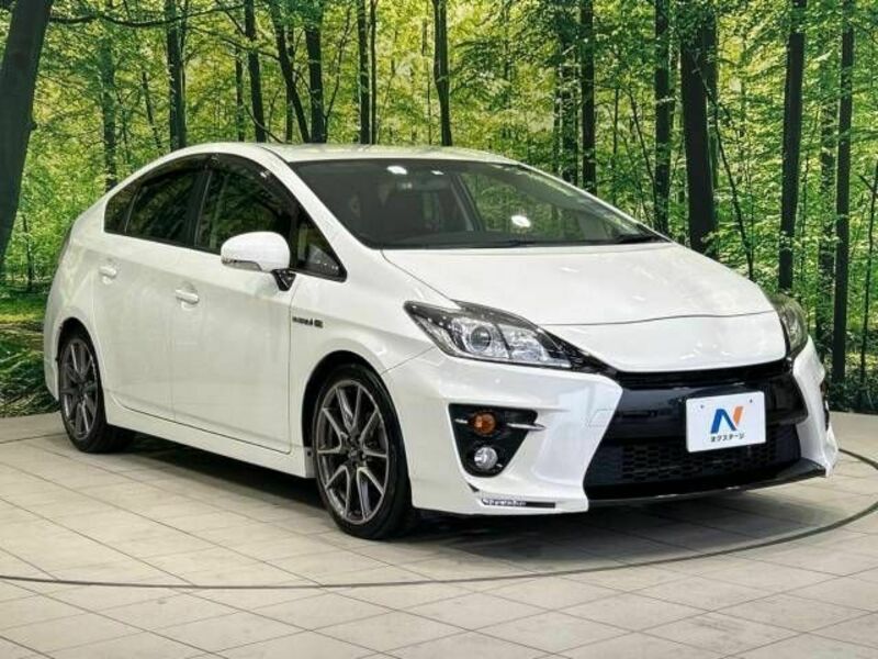 PRIUS-16