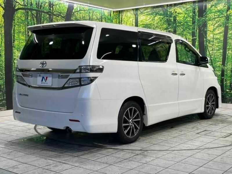 VELLFIRE-18