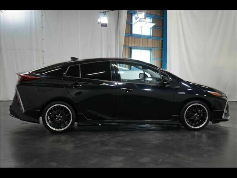 PRIUS PHV-15