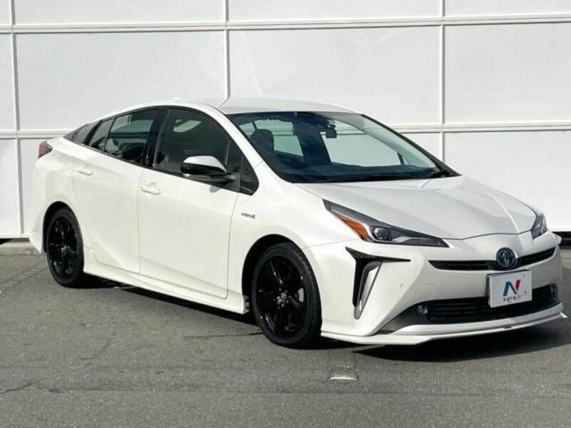 PRIUS-13