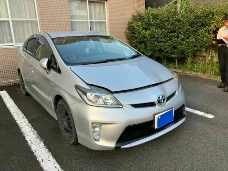 PRIUS-3