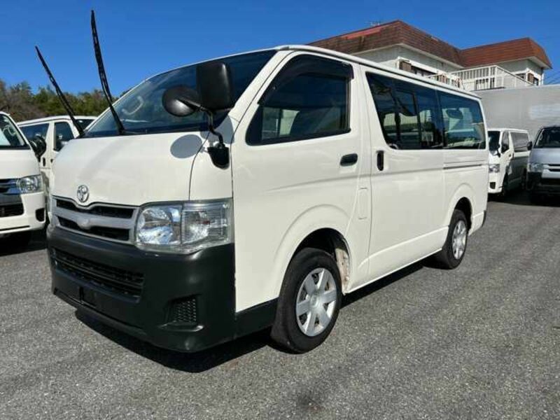 HIACE VAN-2