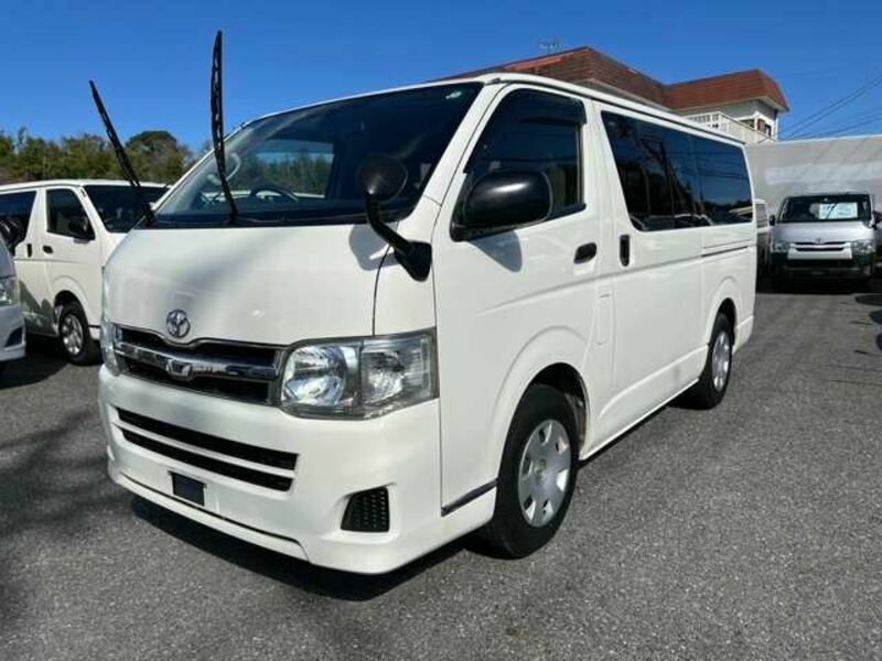 HIACE VAN-2