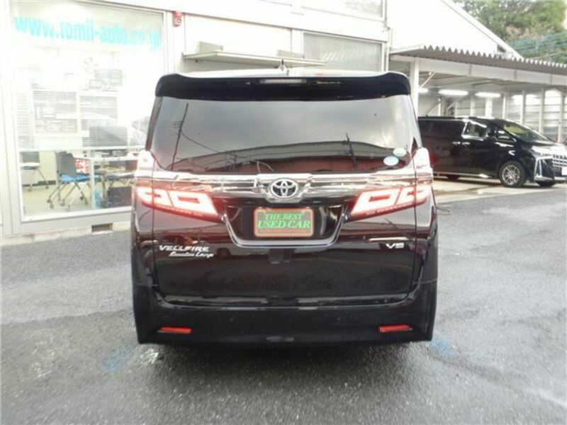 VELLFIRE-42