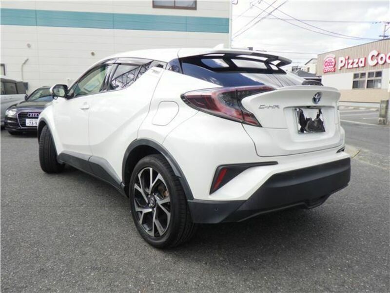 C-HR-2