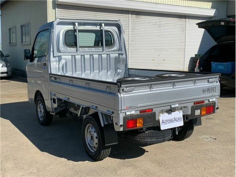 HIJET TRUCK-1