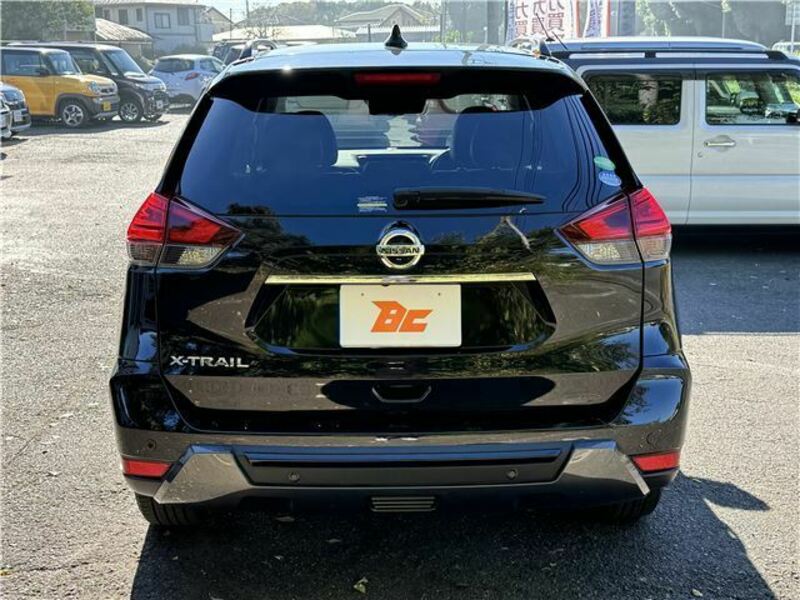 X-TRAIL-7