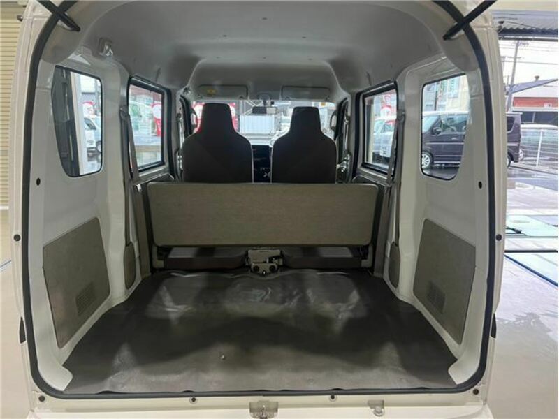 MINICAB VAN-22