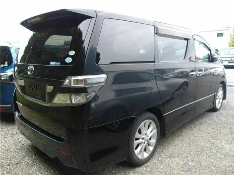 VELLFIRE-1